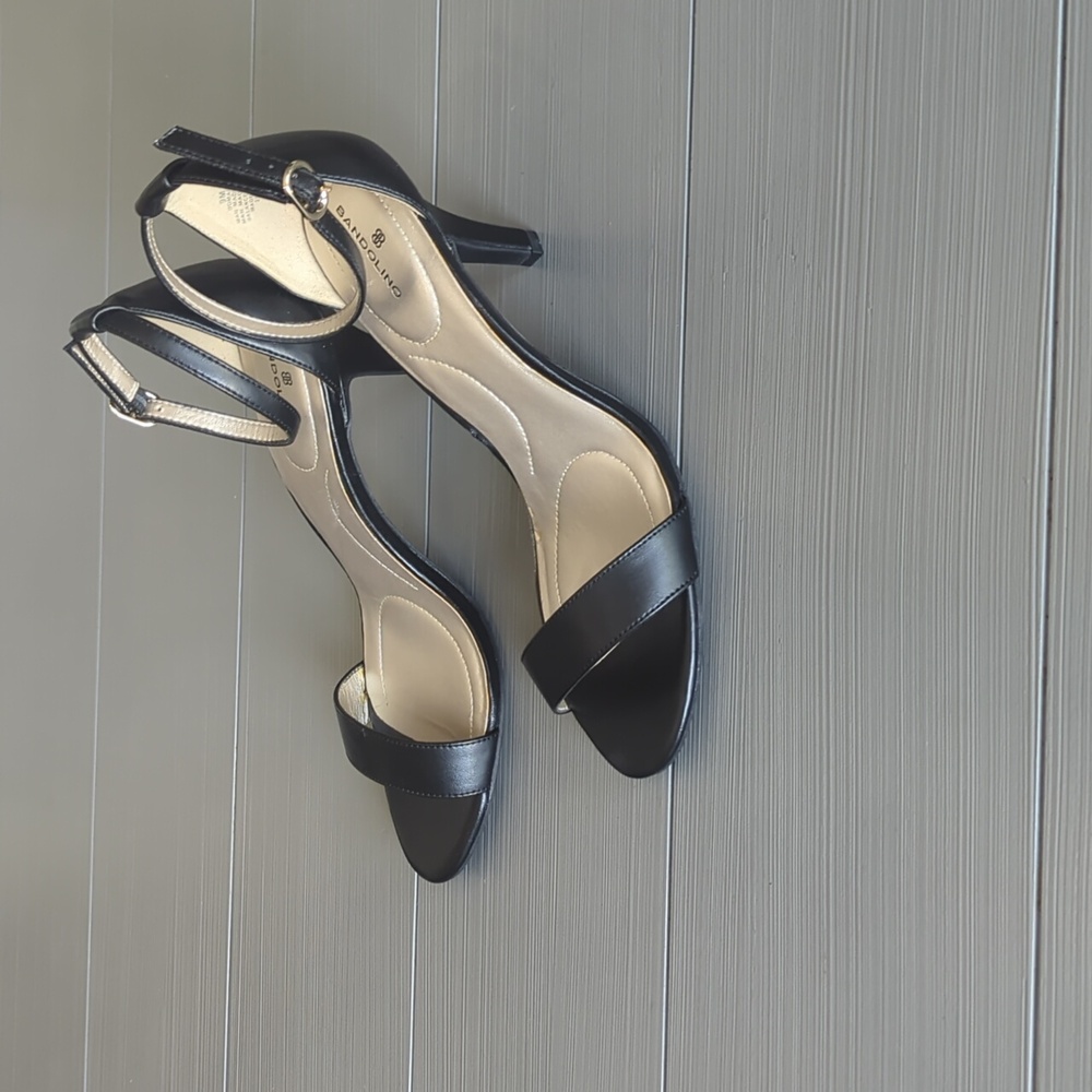 Bandolino Madia Women's Black Ankle Strap Sandal Heels Size 9